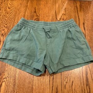 Old Navy Green Women's Shorts